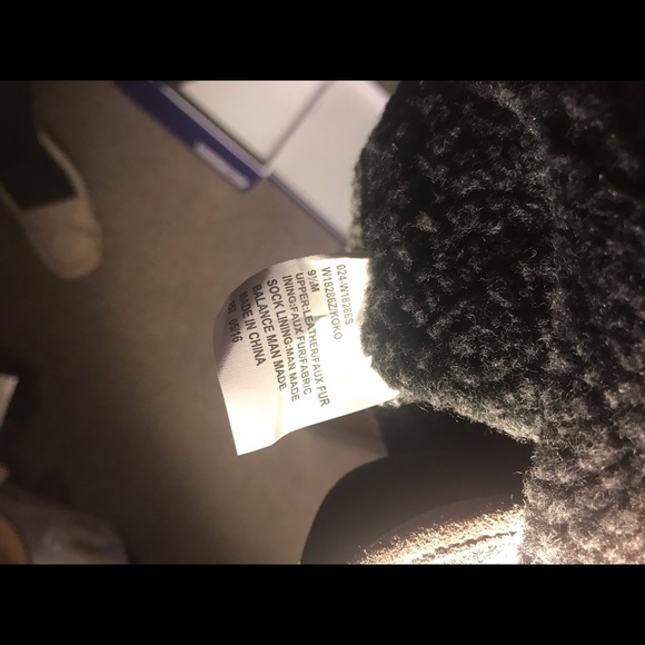 🆕 White Mountain {KOKO} Suede Wedge Heel Faux Fur Lined Booties - Picture 12 of 15